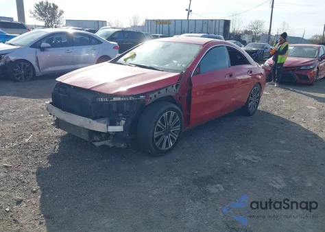 2018 Mercedes-Benz Cla 250 4Matic z USA, uszkodzony, nr VIN WDDSJ4GB1JN539998